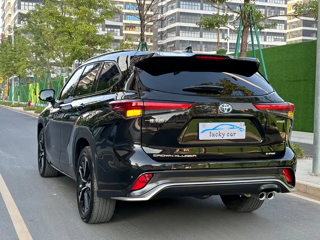 Toyota Crown Kluger 2022 2.5L HEV AWD Premium Edition 2022 - thumbnail 4