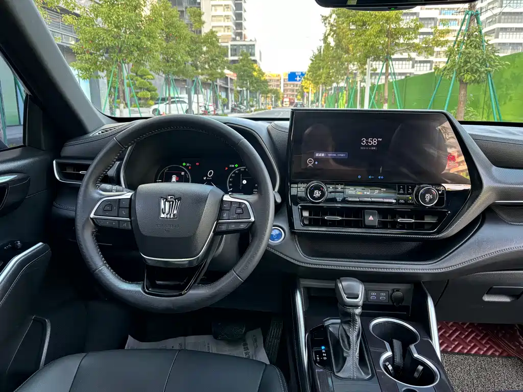 Toyota Crown Kluger 2022 2.5L HEV AWD Premium Edition 2022 - thumbnail 12