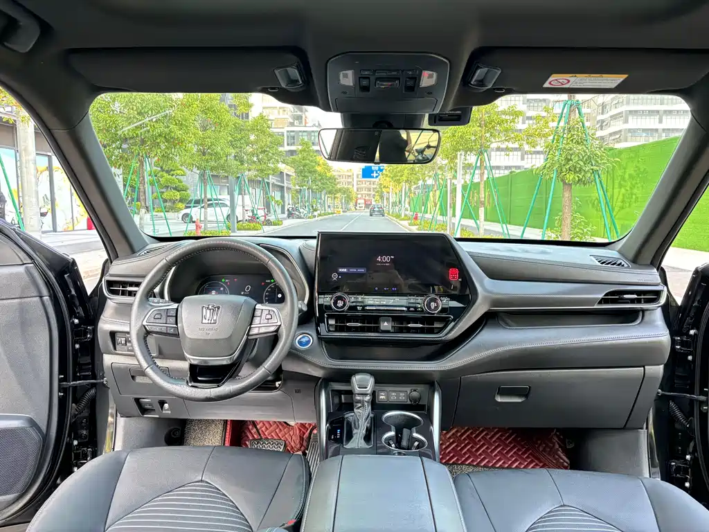 Toyota Crown Kluger 2022 2.5L HEV AWD Premium Edition 2022 - thumbnail 15