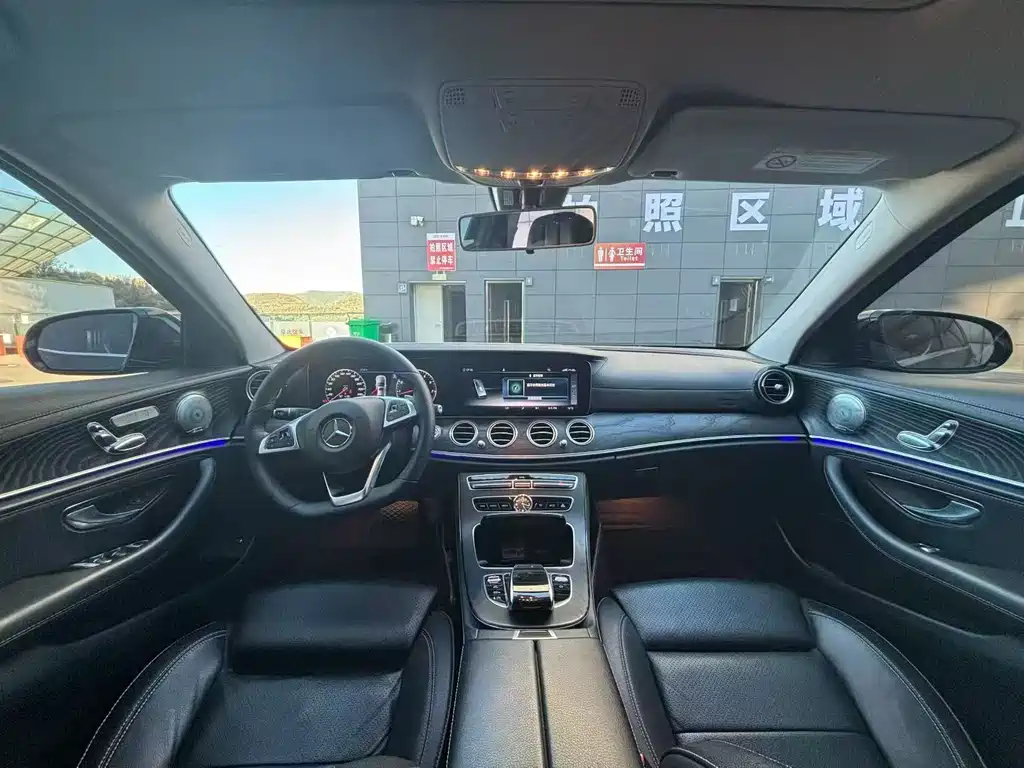 Mercedes-Benz Mercedes-Benz E-Class 2018 Facelift E 200 L Sport 2018 - thumbnail 5