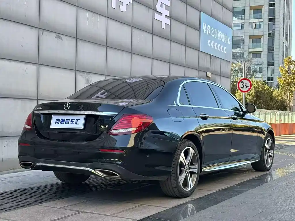 Mercedes-Benz Mercedes-Benz E-Class 2018 Facelift E 200 L Sport 2018 - thumbnail 7