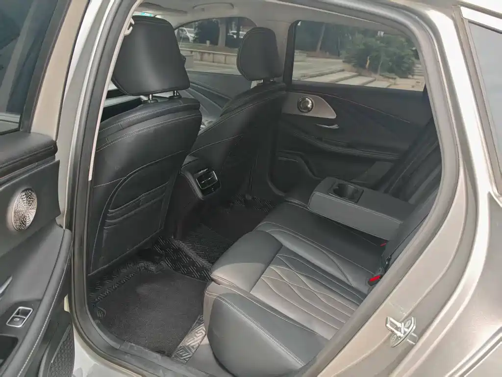 Chery Arrizo 8 2023 1.6T DCT Premium 2023 - thumbnail 11