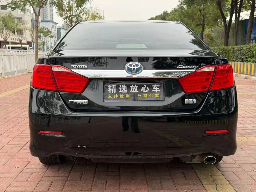 Toyota Toyota Camry 2015 Hybrid 2.5HG Luxury Navigation Edition 2014 - thumbnail 6
