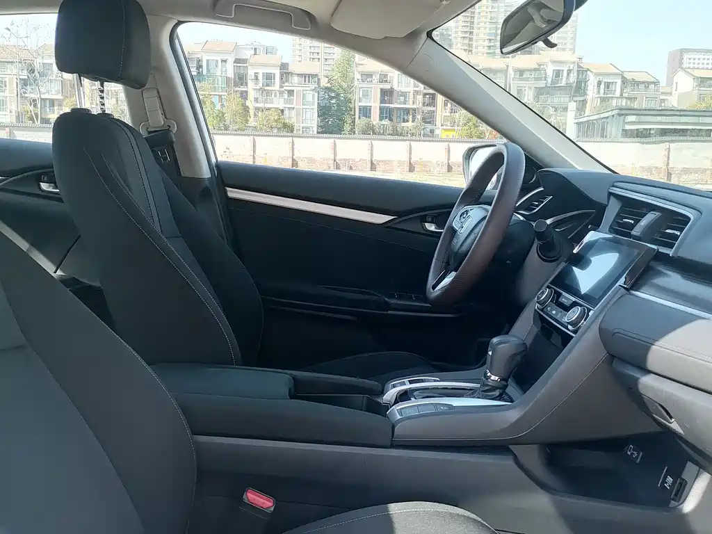 Honda Honda Civic 2019 220TURBO CVT Sport Edition China VI 2021 - thumbnail 3