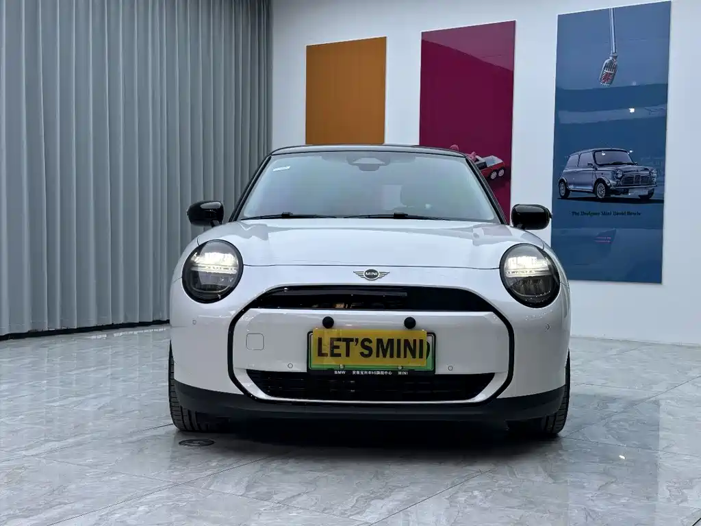 MINI Mini Cooper SE 2025 Classic 456km 2025 - thumbnail 2