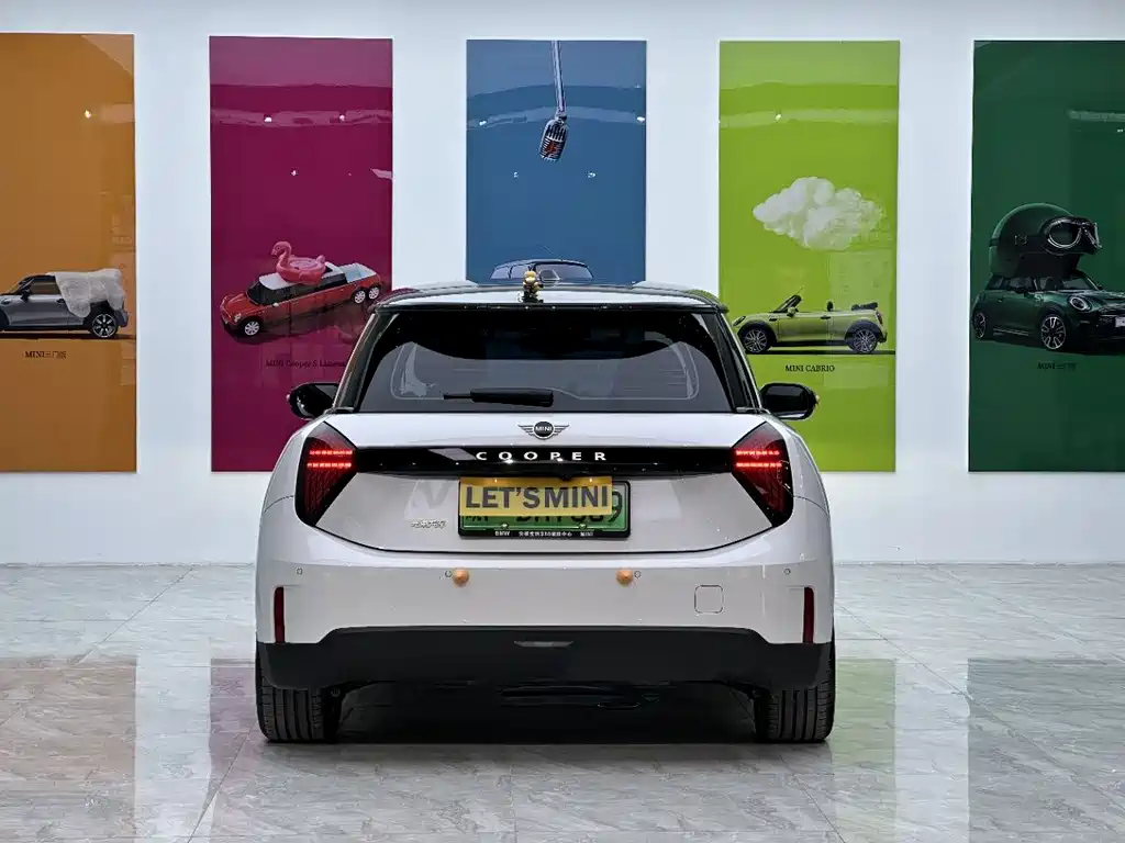 MINI Mini Cooper SE 2025 Classic 456km 2025 - thumbnail 5