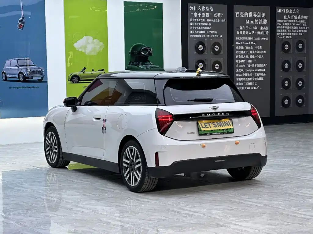 MINI Mini Cooper SE 2025 Classic 456km 2025 - thumbnail 6