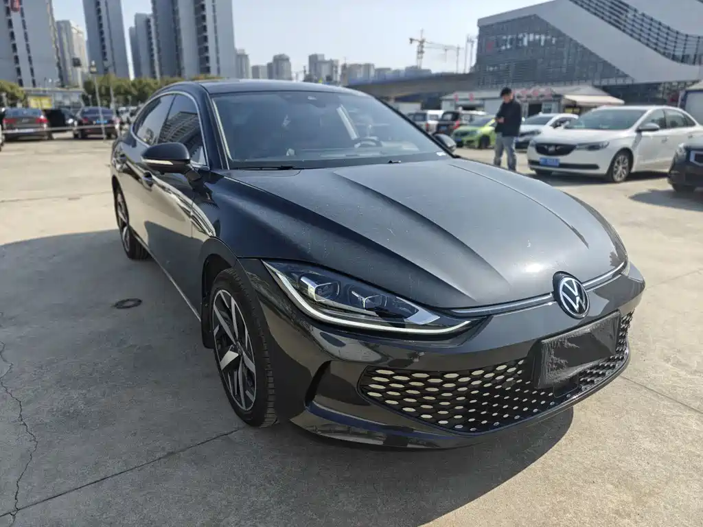 Volkswagen Lamando 2024 Lamando L 280TSI DSG Cool Spice Edition 2024 - thumbnail 3