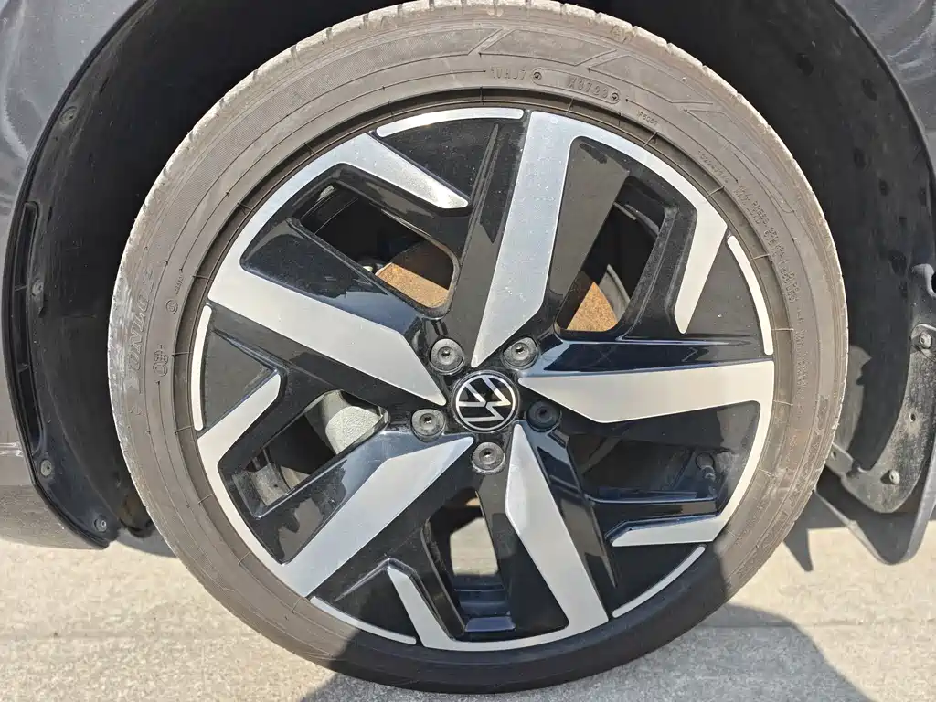 Volkswagen Lamando 2024 Lamando L 280TSI DSG Cool Spice Edition 2024 - thumbnail 4