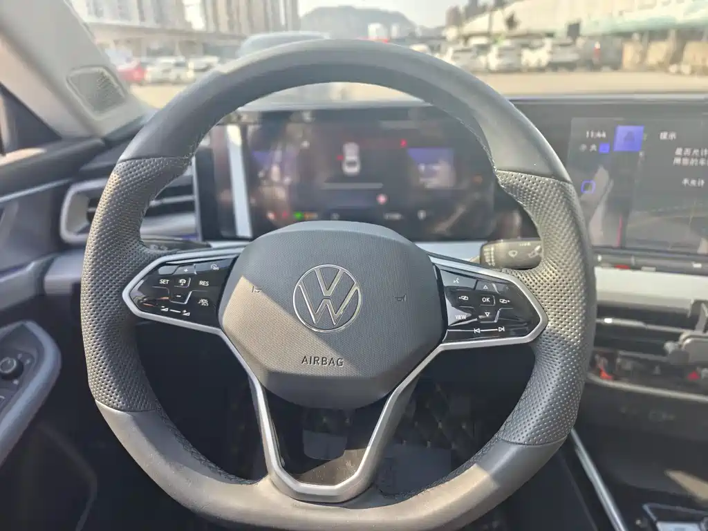 Volkswagen Lamando 2024 Lamando L 280TSI DSG Cool Spice Edition 2024 - thumbnail 9
