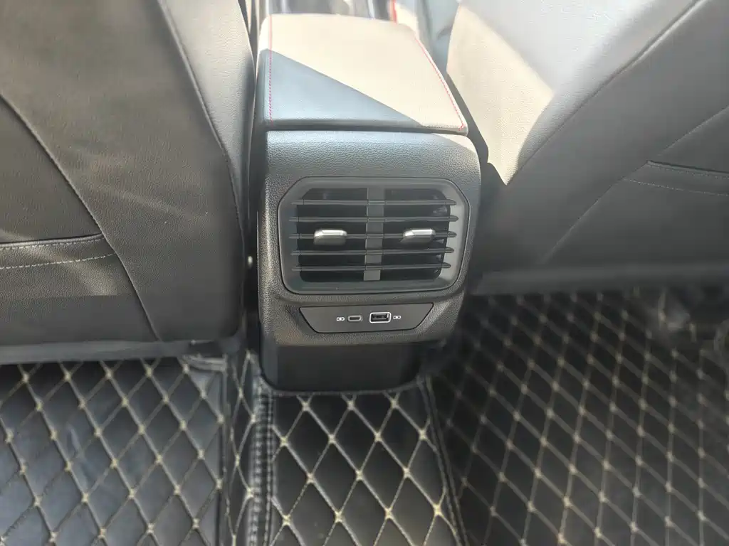Volkswagen Lamando 2024 Lamando L 280TSI DSG Cool Spice Edition 2024 - thumbnail 12