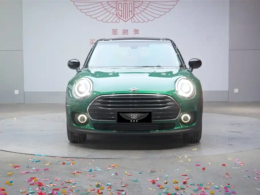 MINI MINI CLUBMAN 2023 Facelift 1.5T COOPER Connoisseur 2023 - thumbnail 4