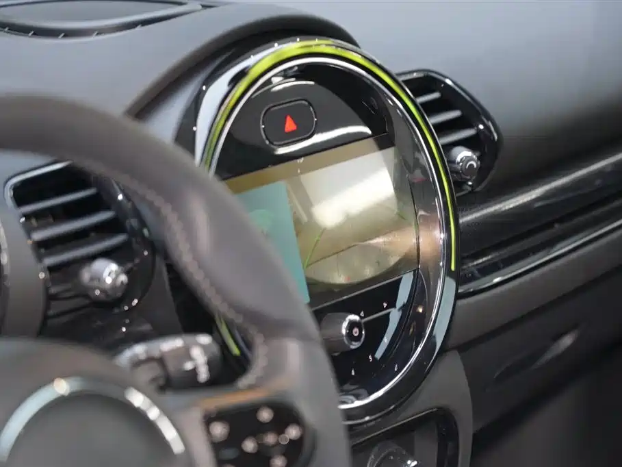 MINI MINI CLUBMAN 2023 Facelift 1.5T COOPER Connoisseur 2023 - thumbnail 13