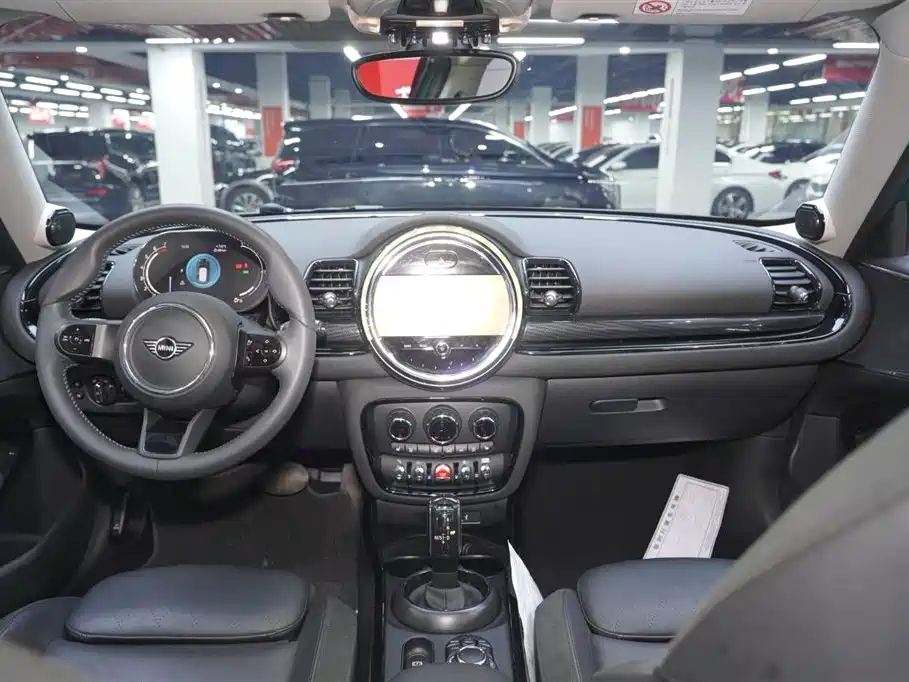 MINI MINI CLUBMAN 2023 Facelift 1.5T COOPER Connoisseur 2023 - thumbnail 18