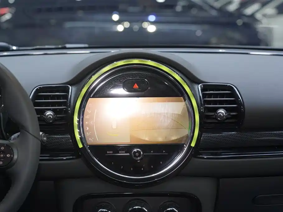 MINI MINI CLUBMAN 2023 Facelift 1.5T COOPER Connoisseur 2023 - thumbnail 19