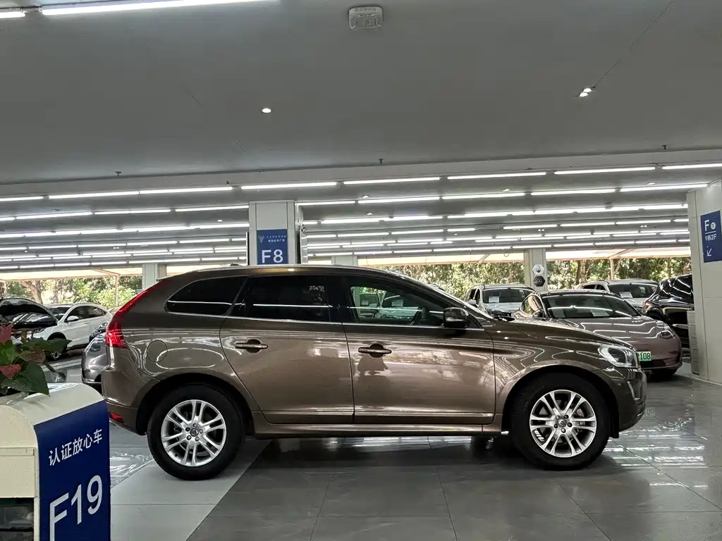 Volvo Volvo XC60 2015 T5 Momentum 2015 - thumbnail 9