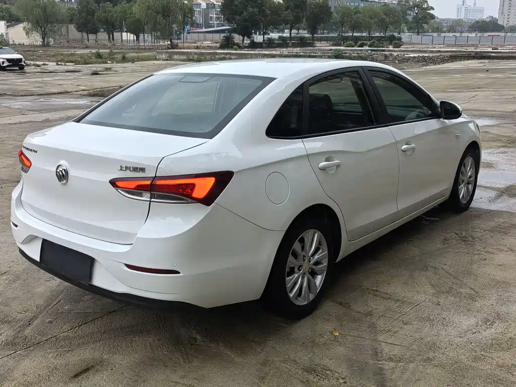 Buick Buick Excelle GT 2021 1.3T Automatic Mild Hybrid Advanced Edition 2021 - thumbnail 9