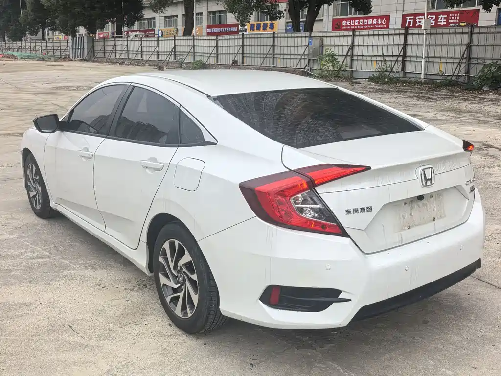 Honda Honda Civic 2019 180TURBO CVT Luxury Edition China V 2021 - thumbnail 7