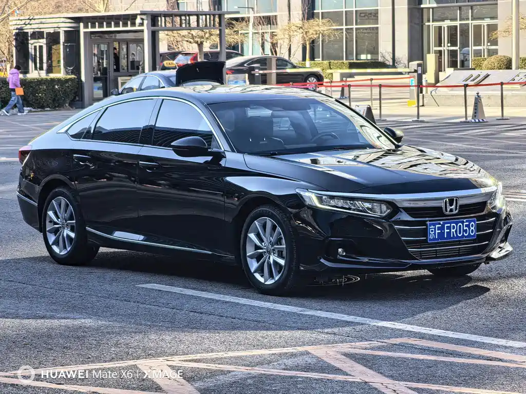 Honda Honda Accord 2022 260TURBO Luxury Edition 2023 - thumbnail 9