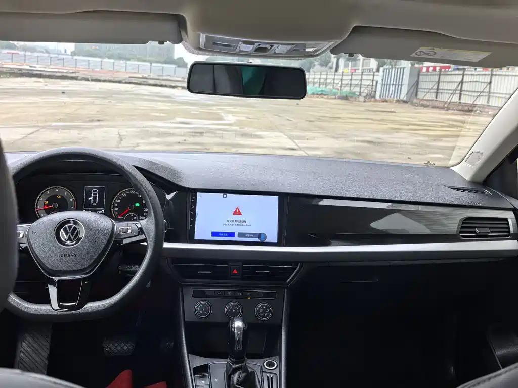Volkswagen Lavida 2021 280TSI DSG Comfort Edition 2021 - thumbnail 4