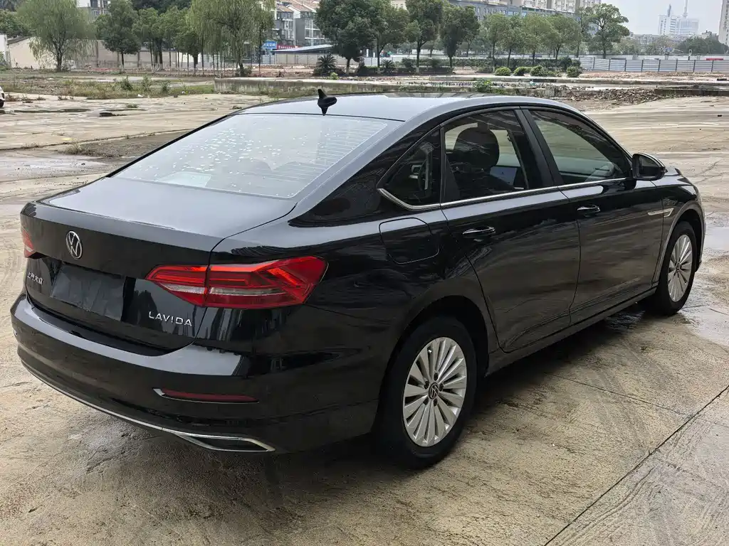 Volkswagen Lavida 2021 280TSI DSG Comfort Edition 2021 - thumbnail 9