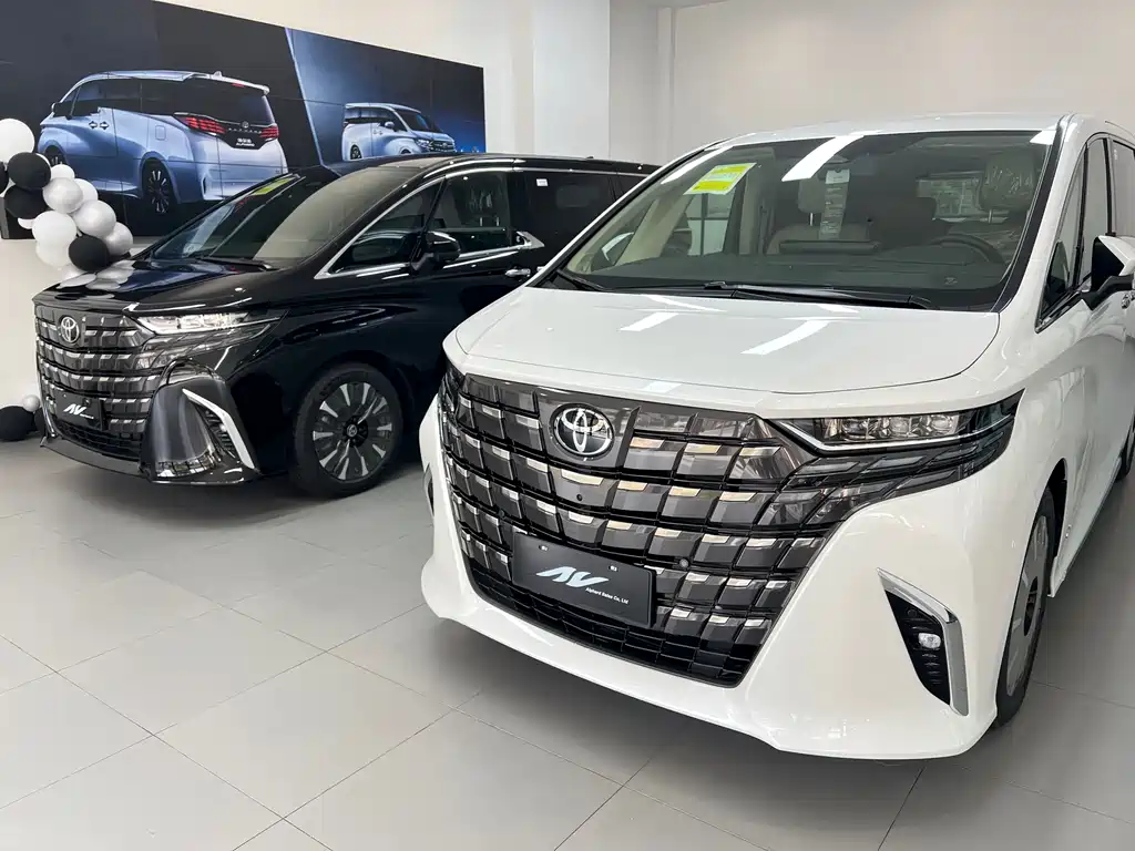 Toyota Alphard 2024 Model Hybrid 2.5L Premium Edition 2026 - thumbnail 2