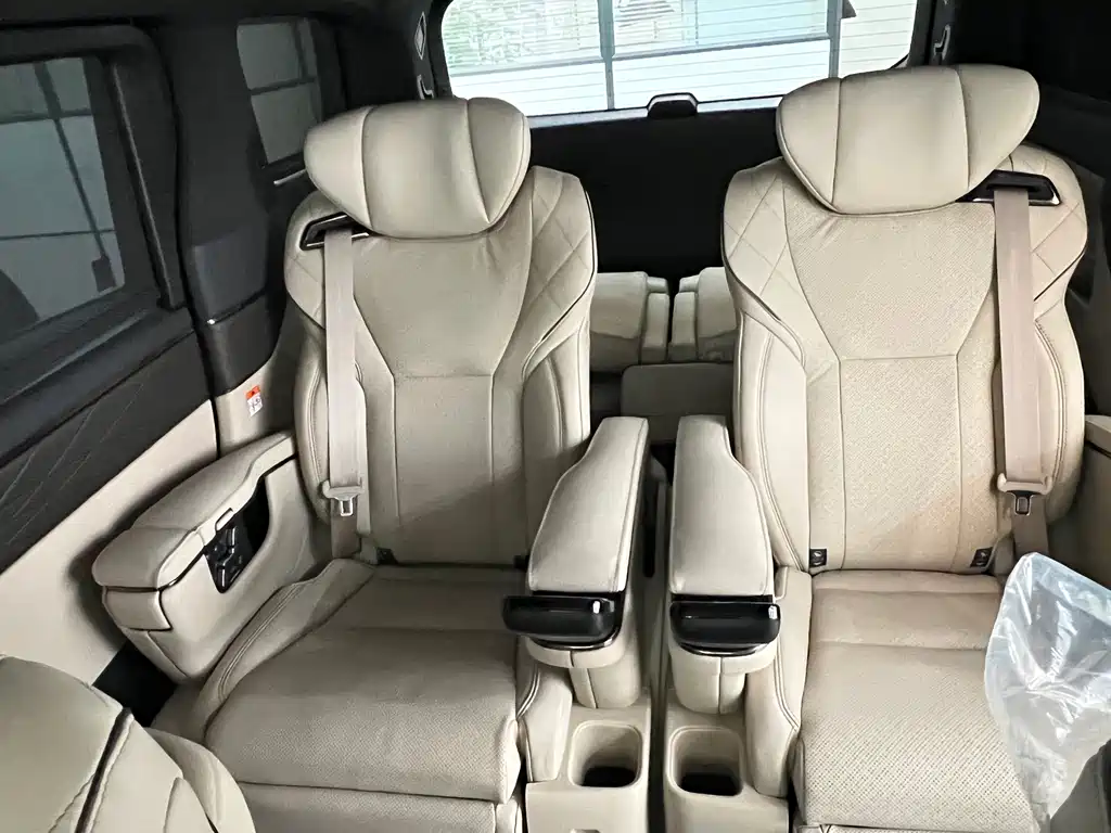 Toyota Alphard 2024 Model Hybrid 2.5L Premium Edition 2026 - thumbnail 7