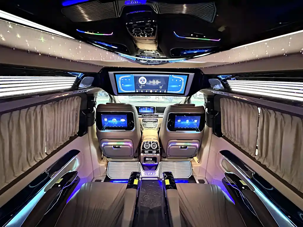 Mercedes-Benz Mercedes-Benz V-Class 2024 V 300 L Long Wheelbase Premium Edition 2026 - thumbnail 12
