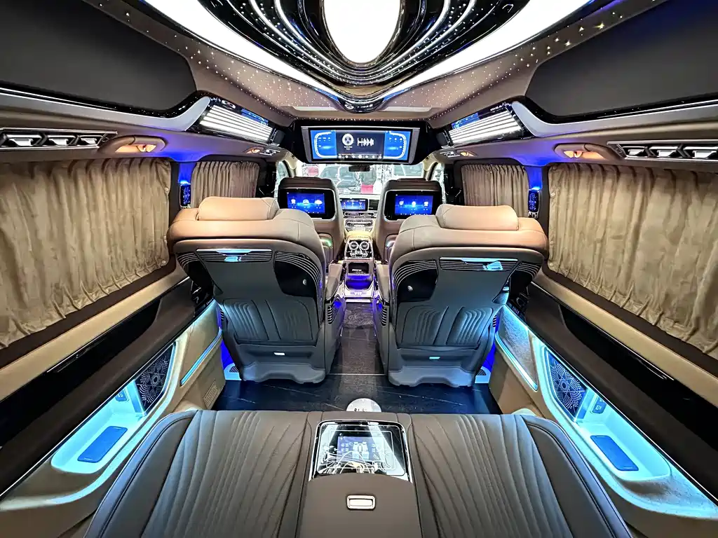 Mercedes-Benz Mercedes-Benz V-Class 2024 V 300 L Long Wheelbase Premium Edition 2026 - thumbnail 13