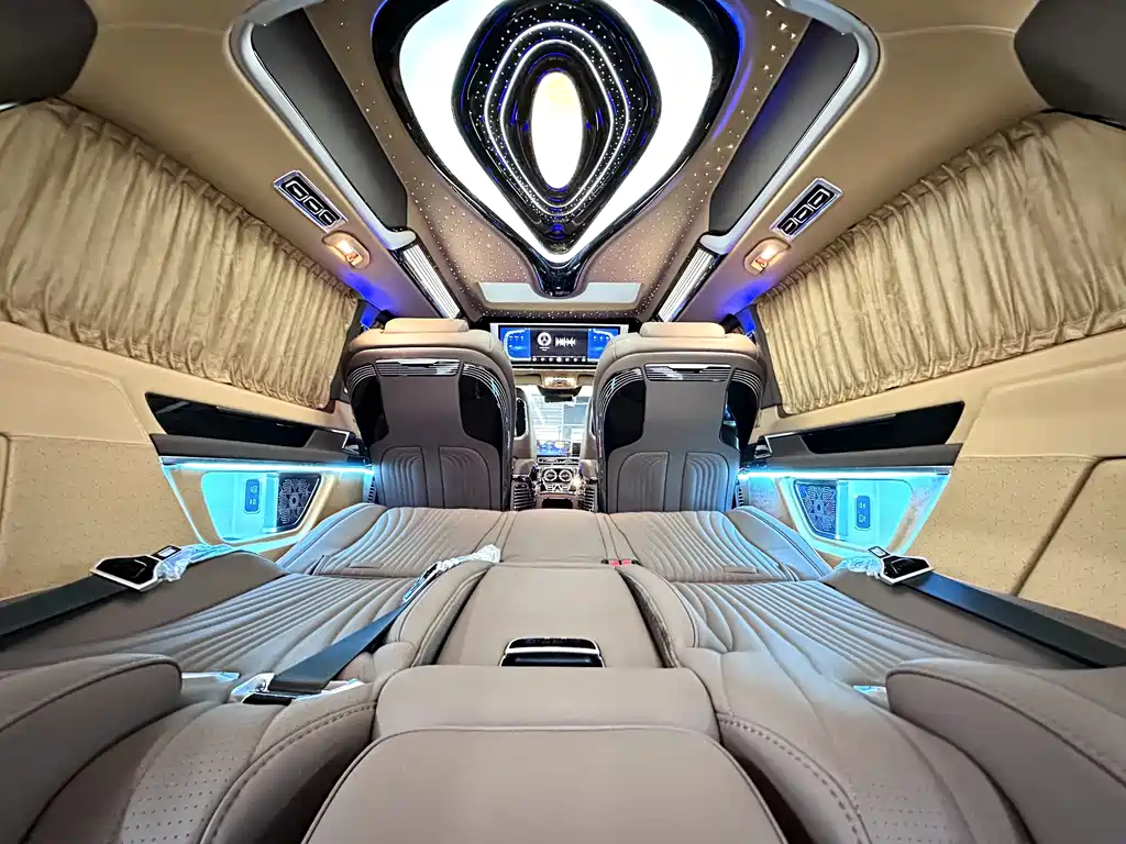 Mercedes-Benz Mercedes-Benz V-Class 2024 V 300 L Long Wheelbase Premium Edition 2026 - thumbnail 14