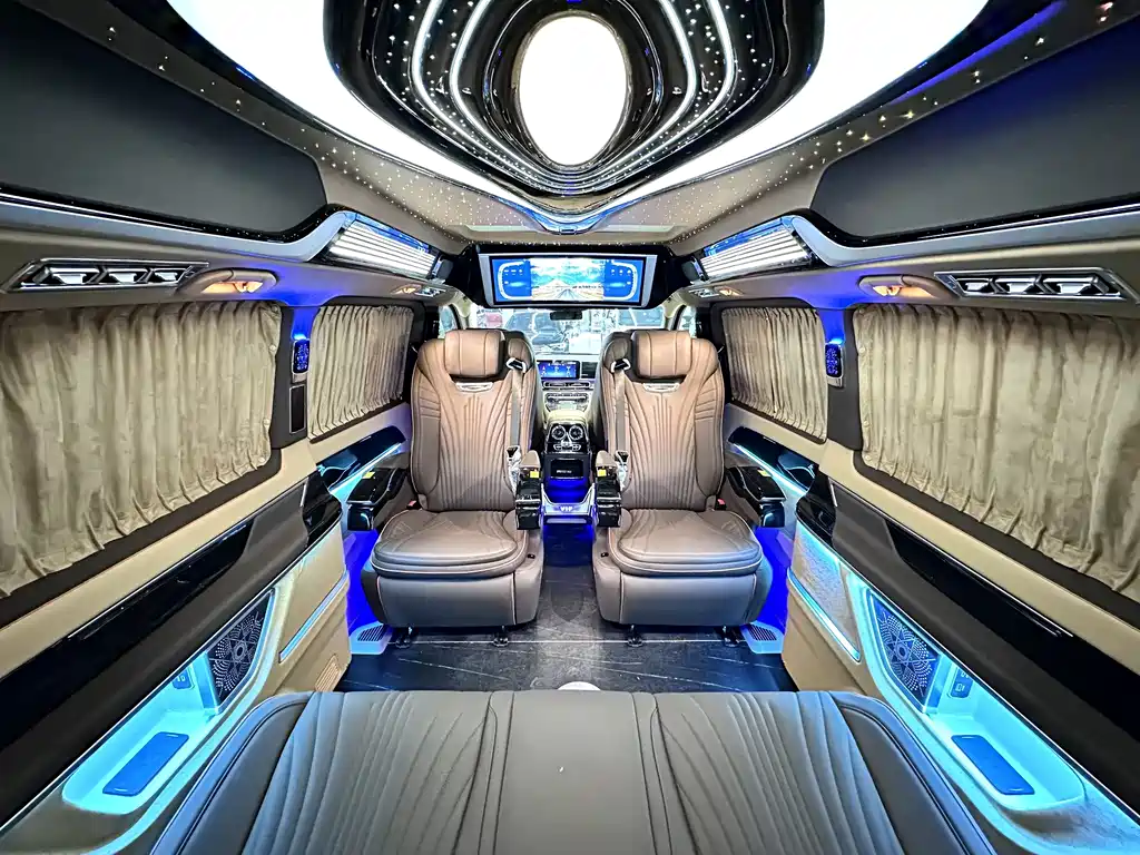 Mercedes-Benz Mercedes-Benz V-Class 2024 V 300 L Long Wheelbase Premium Edition 2026 - thumbnail 16