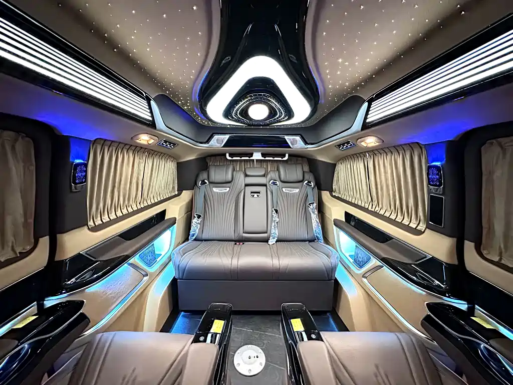 Mercedes-Benz Mercedes-Benz V-Class 2024 V 300 L Long Wheelbase Premium Edition 2026 - thumbnail 17