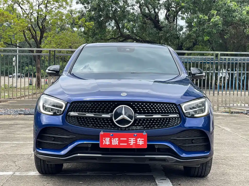 Mercedes-Benz Mercedes-Benz GLC Coupe 2020 GLC 300 4MATIC Coupé SUV 2020 - thumbnail 2