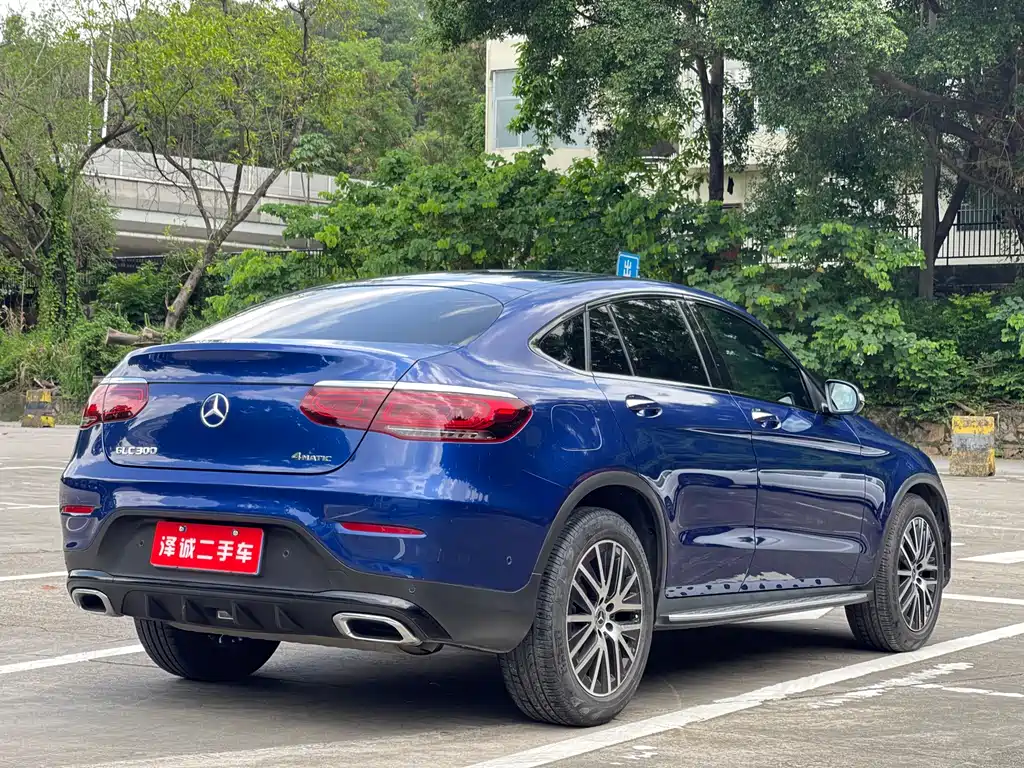 Mercedes-Benz Mercedes-Benz GLC Coupe 2020 GLC 300 4MATIC Coupé SUV 2020 - thumbnail 9