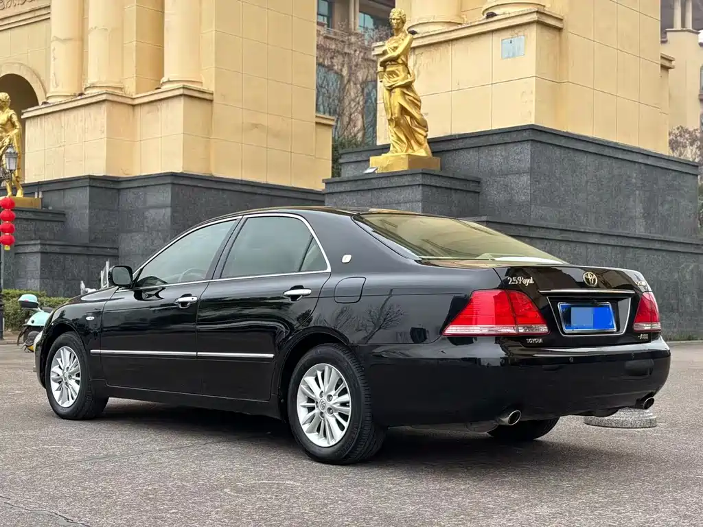 Toyota Toyota Crown 2009 2.5L Royal Special Enhanced Edition 2009 - thumbnail 3