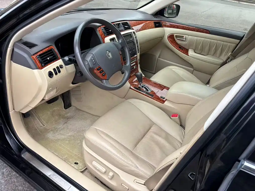 Toyota Toyota Crown 2009 2.5L Royal Special Enhanced Edition 2009 - thumbnail 6