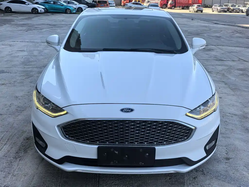 Ford Mondeo 2020 EcoBoost 180 Trend Edition 2020 - thumbnail 2