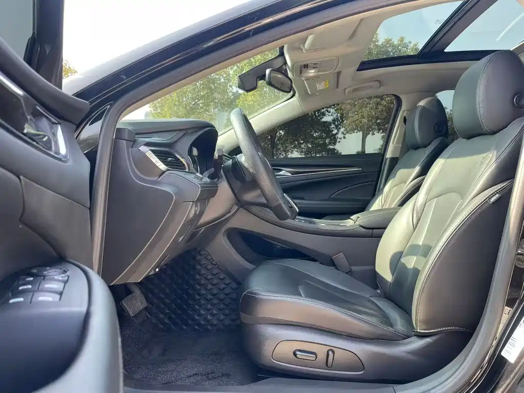 Buick Buick LaCrosse 2022 652T Luxury 2023 - thumbnail 4
