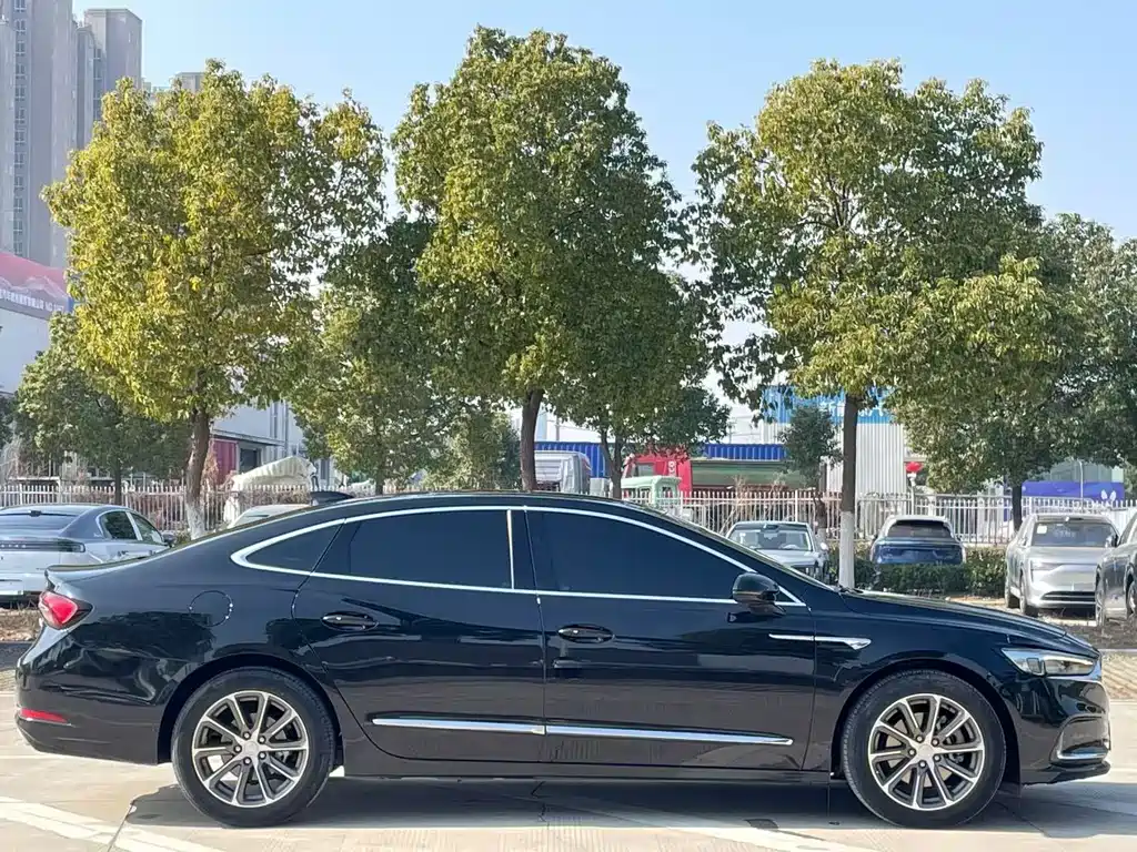 Buick Buick LaCrosse 2022 652T Luxury 2023 - thumbnail 8