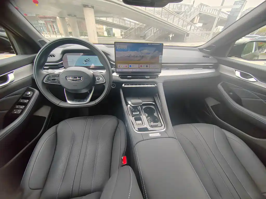 Geely Auto Geely Xingrui 2026 Edition Oriental Shine 1.5TD Jinghong Version 2025 - thumbnail 11