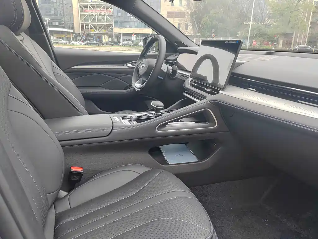 Geely Auto Geely Xingrui 2026 Edition Oriental Shine 1.5TD Jinghong Version 2025 - thumbnail 12