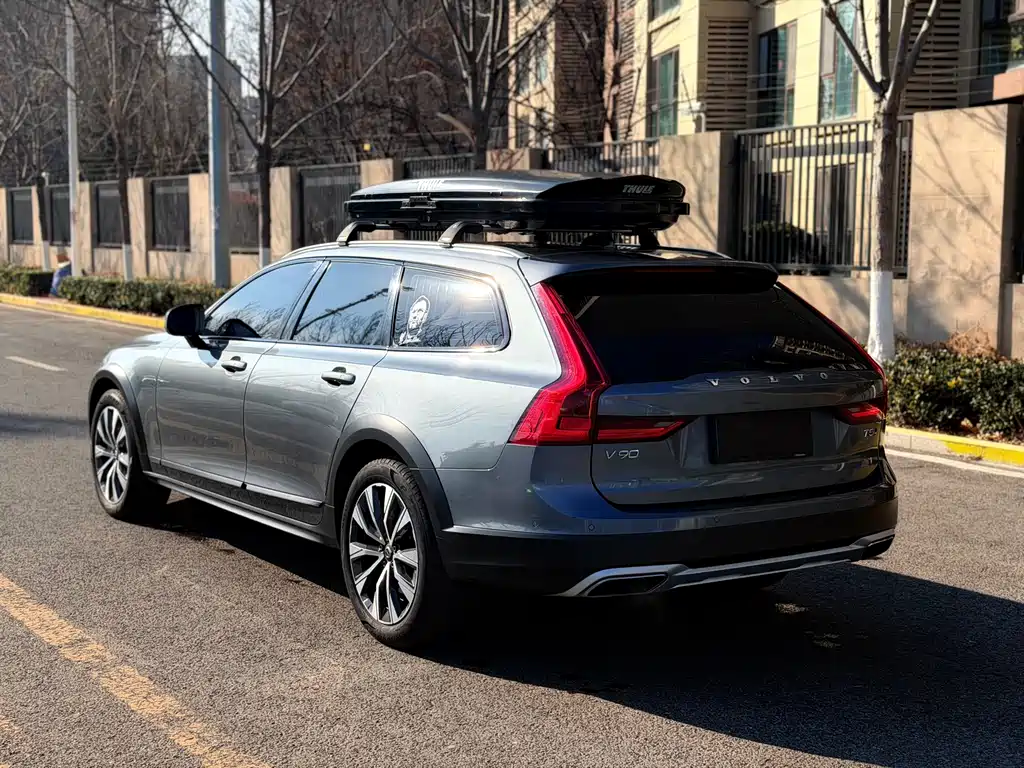 Volvo Volvo V90 2017 Cross Country T5 AWD Intelligent Edition 2018 - thumbnail 7