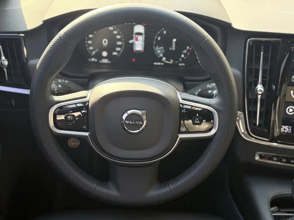 Volvo Volvo V90 2017 Cross Country T5 AWD Intelligent Edition 2018 - thumbnail 14