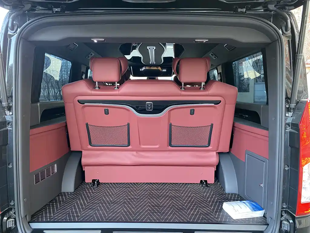 Toyota Toyota Hiace 2024 3.5L Automatic 2024 - thumbnail 13