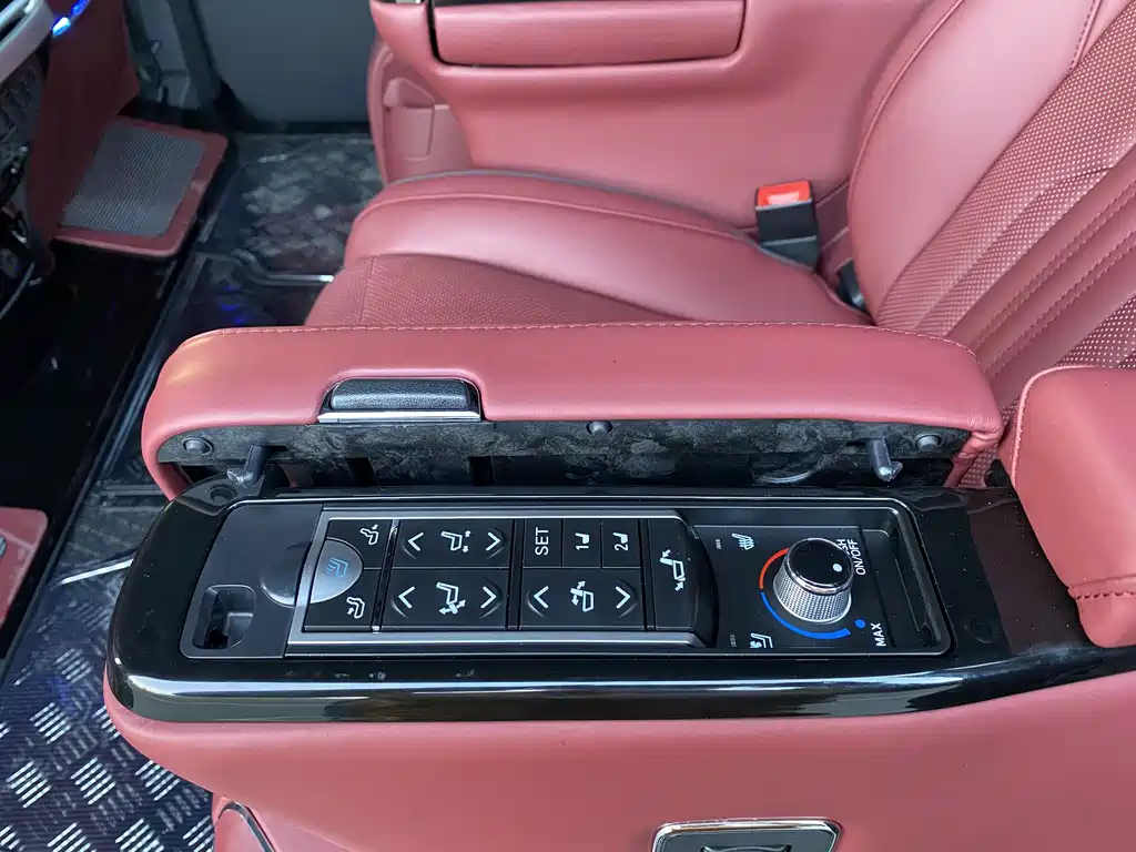 Toyota Toyota Hiace 2024 3.5L Automatic 2024 - thumbnail 14