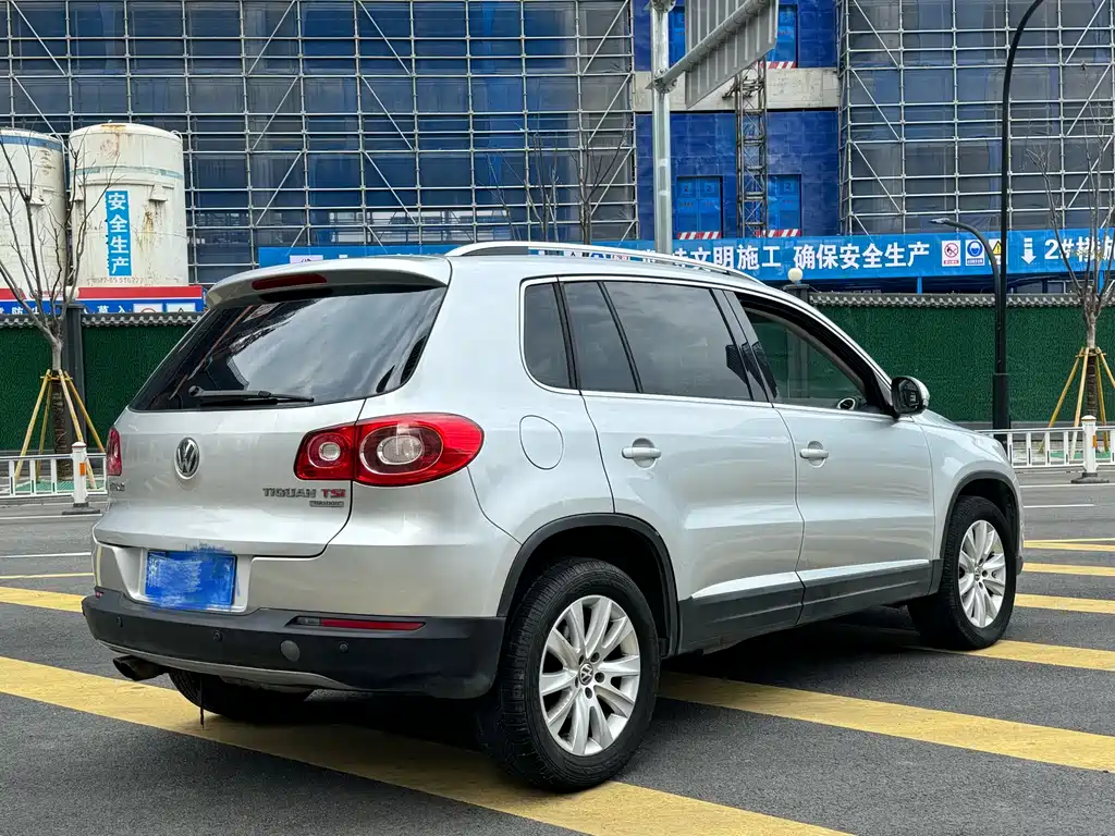 Volkswagen Tiguan 2012 2.0TSI Automatic AWD Flagship Edition 2011 - thumbnail 7