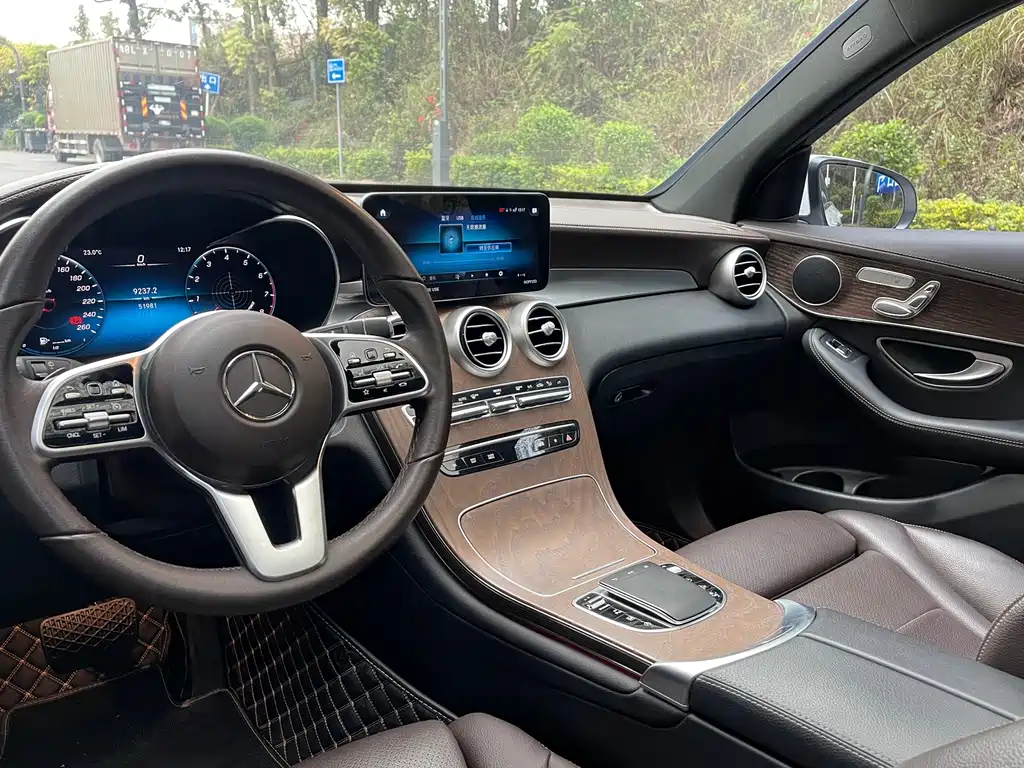 Mercedes-Benz Mercedes-Benz GLC 2022 GLC 300 L 4MATIC Dynamic Model Premium Edition 2023 - thumbnail 7