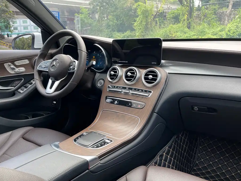 Mercedes-Benz Mercedes-Benz GLC 2022 GLC 300 L 4MATIC Dynamic Model Premium Edition 2023 - thumbnail 17