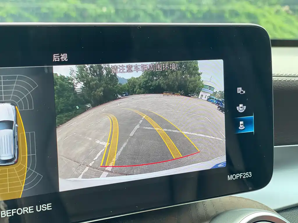 Mercedes-Benz Mercedes-Benz GLC 2022 GLC 300 L 4MATIC Dynamic Model Premium Edition 2023 - thumbnail 20