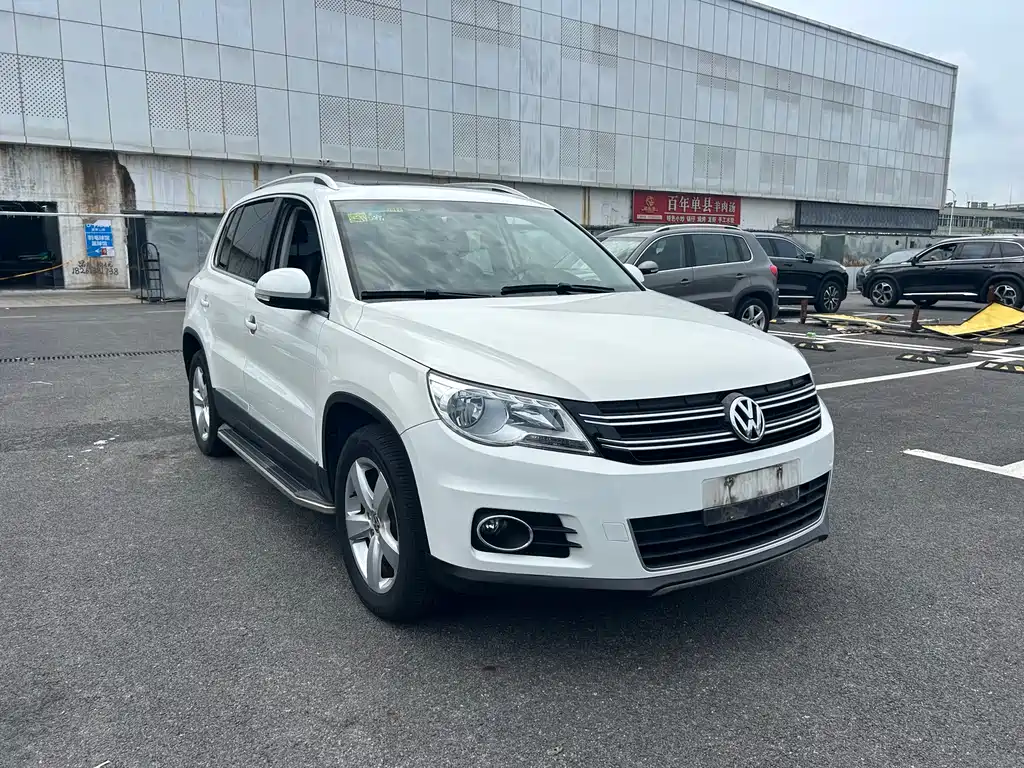 Volkswagen Volkswagen Tiguan 2012 1.8 TSI Automatic 2WD Comfortline Edition 2013 - thumbnail 3
